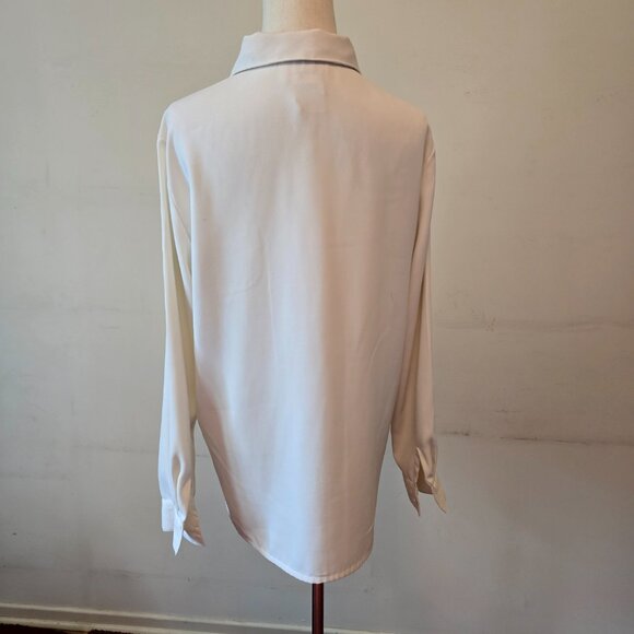VIPetites by Sears - Cream / White Collared Blouse - Picture 5 of 9